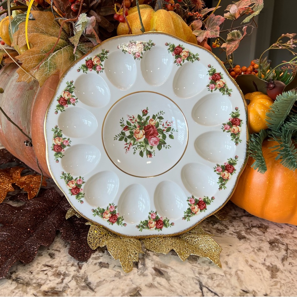 Royal Albert - Old Country Roses - Deviled Egg Dish